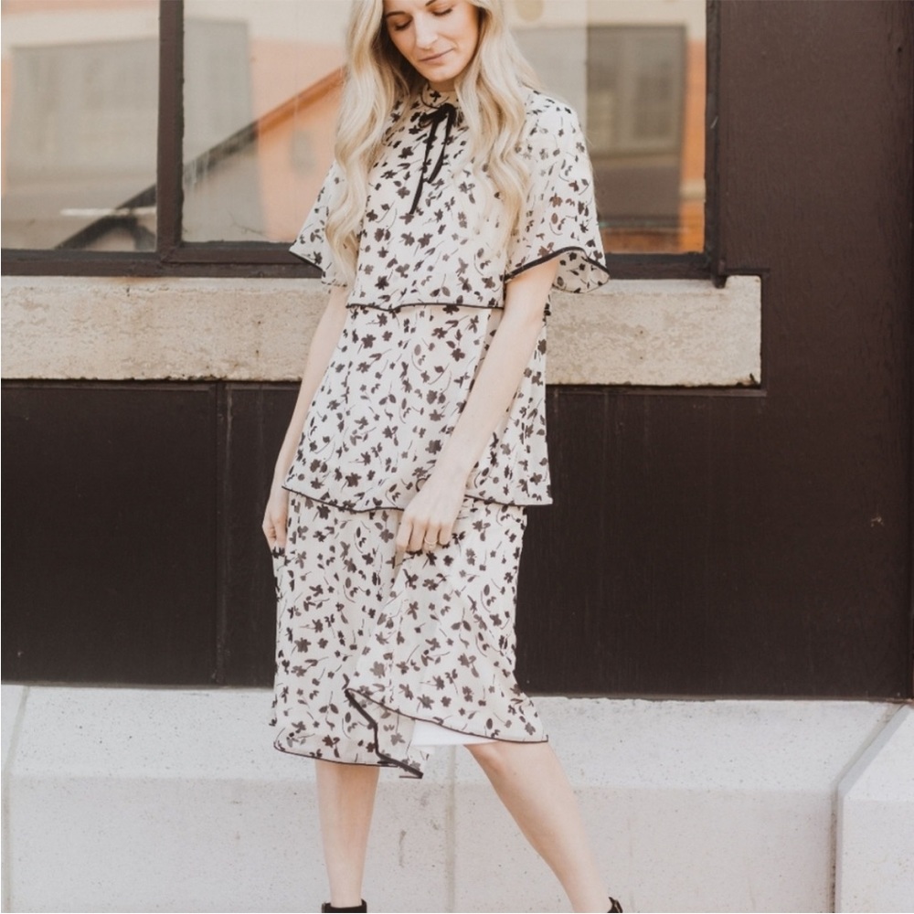 Piper + Scoot Abstract Floral Dress sz XS